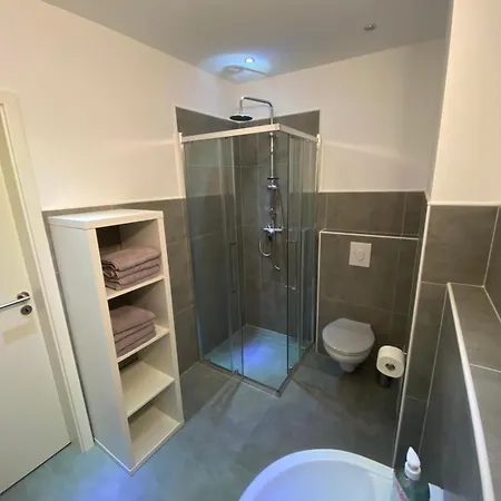Apartmán Sali Homes - Monteurswohnungen Im Herzen Von