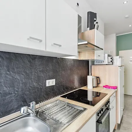 City Centre Apartments With Kitchen & 24H Self Check-In * Kleef