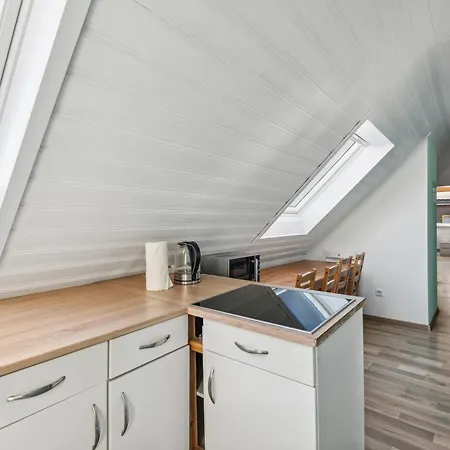 Sali Homes - Monteurswohnungen Im Herzen Von Apartmán *