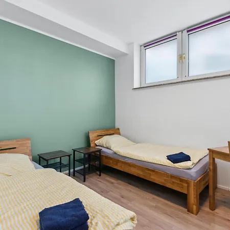 Sali Homes - Monteurswohnungen Im Herzen Von Apartmán Kleve (Dusseldorf)